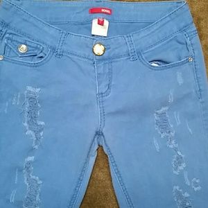 SALE💋❤Bongo 💋❤capri pants💋❤ in navy blue💋❤